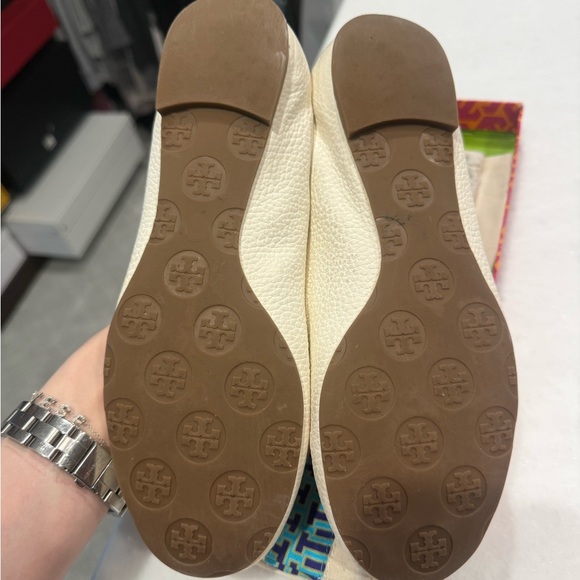 Tory Burch Reva Cream Gold Flats - Picture 3 of 5